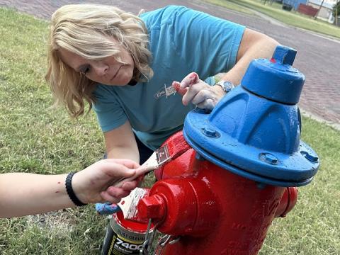 Partnership to Paint Fire Hydrants 9-13-23 4